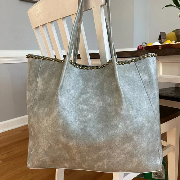 B-low the the belt studded tore bag - Picture 9 of 12